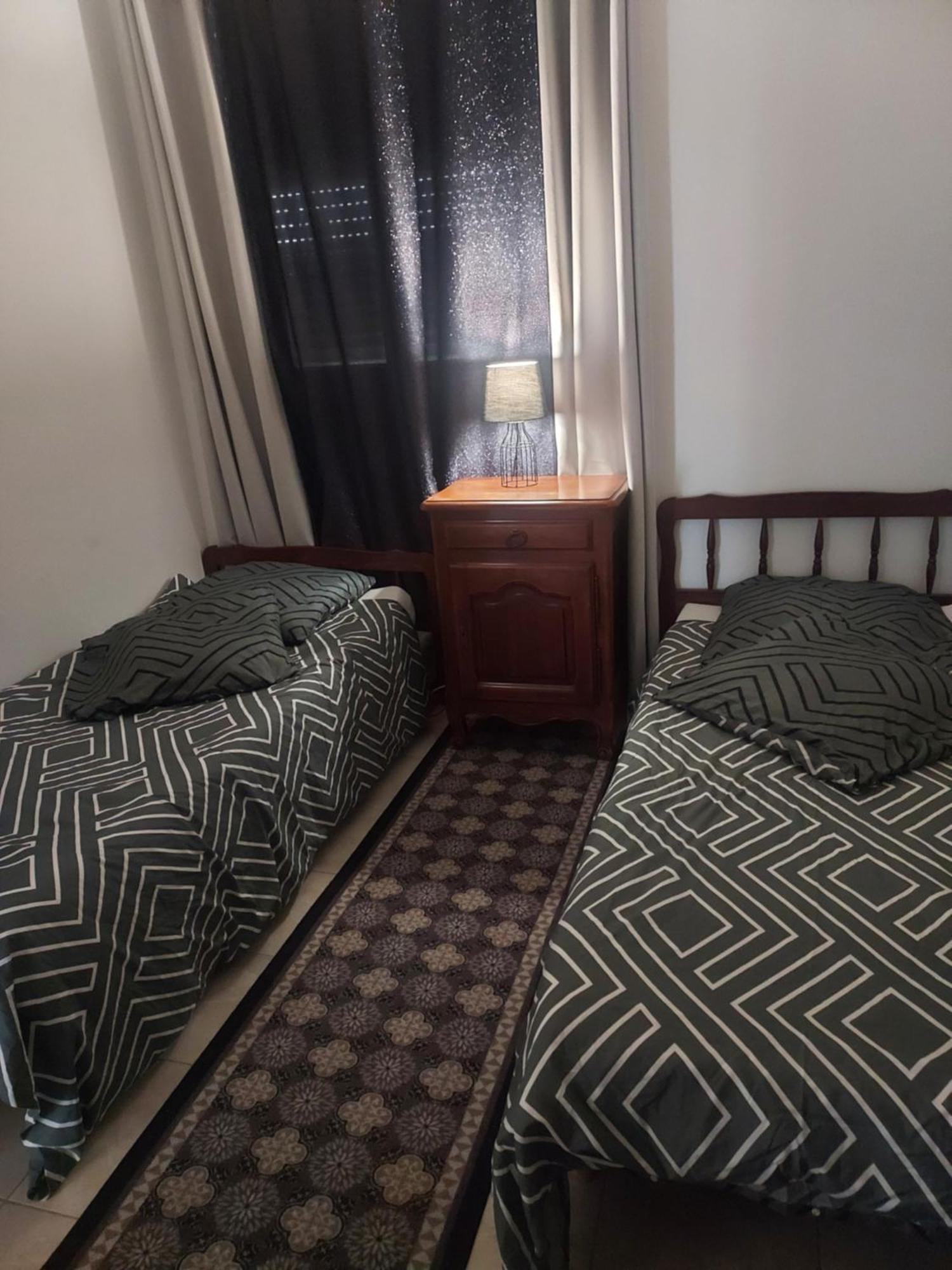 Appartement Meuble Avec Deux Chambres Мулин Екстериор снимка